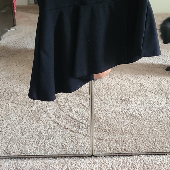 Top - Picture 4 of 4